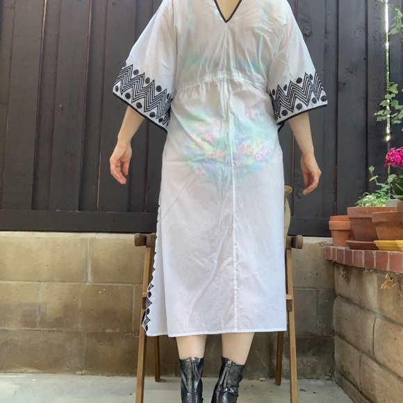 Leila Ligougnie The Daphne Embroidered Caftan OS - Picture 3 of 6